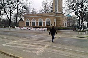 К скверу строят подземные переходы