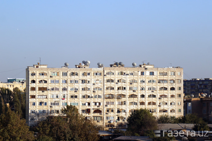 Toshkent shahar hokimligi ko‘p qavatli uylarning eskirganini tekshirmoqda