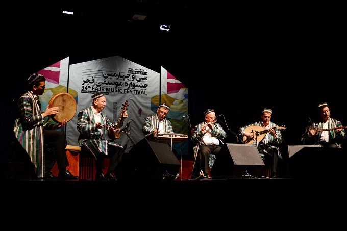 «Saqil» ansambli Erondagi xalqaro festivalda qatnashdi