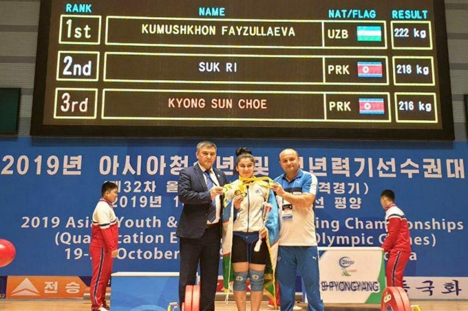 Kumushxon Fayzullayeva 3 ta oltin medalni qo‘lga kiritdi va ikkita rekord o‘rnatdi