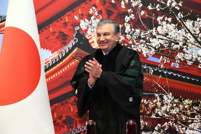 Shavkat Mirziyoyev Nagoya universitetining faxriy doktori bo‘ldi