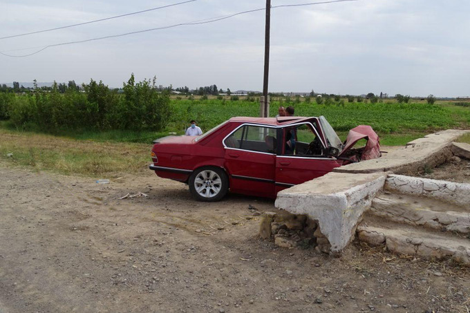 Отец и дочь погибли в ДТП в Намангане