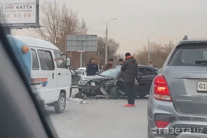 Пятеро пострадали в ДТП в Ташкенте