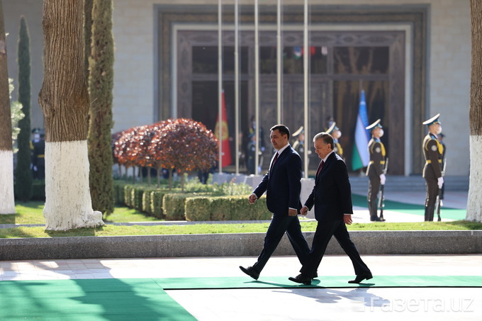 Ko‘ksaroyda Shavkat Mirziyoyev va Sadir Japarov uchrashdi