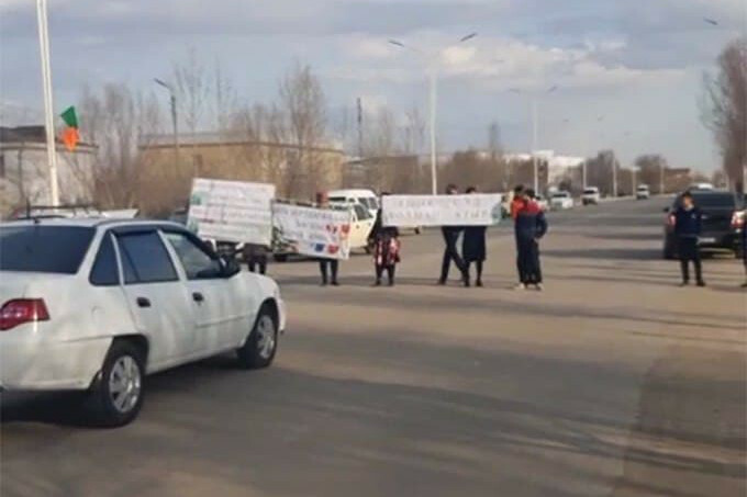 Qonliko‘lda bog‘cha opalar namoyish o‘tkazgani yuzasidan ma’lumot berildi