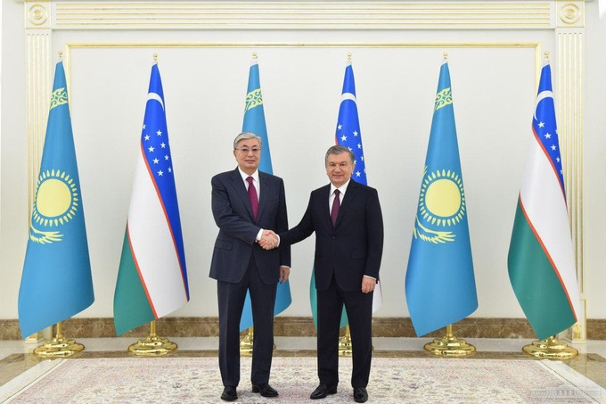 Shavkat Mirziyoyev Qasim-Jomart Toqayevni tug‘ilgan kuni bilan tabrikladi