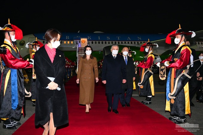 Президент прибыл в Сеул