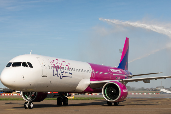 «Дочка» лоукостера Wizz Air намерена начать полёты в Узбекистан осенью