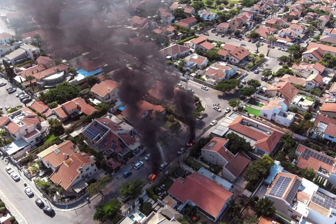 HAMAS Isroilga hujum boshladi. Mamlakatda favqulodda holat e’lon qilindi