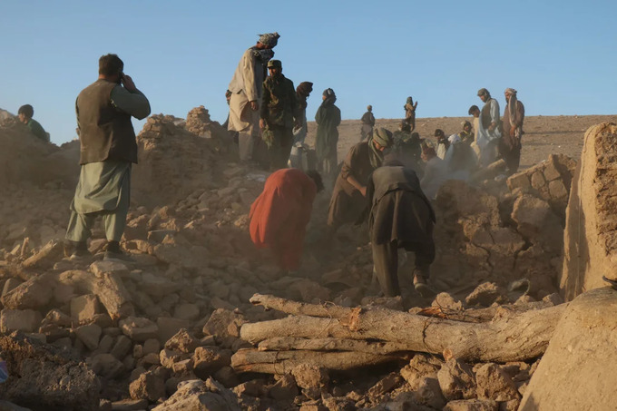 Afg‘onistonda sodir bo‘lgan zilzila qurbonlari soni ikki mingdan oshdi