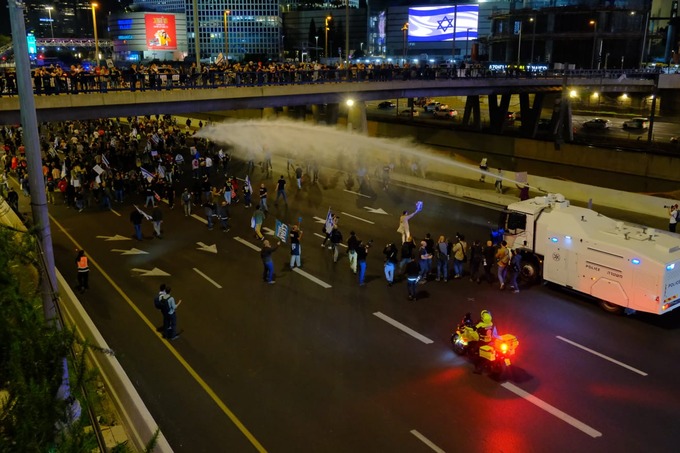 В Израиле прошли массовые протесты против правительства