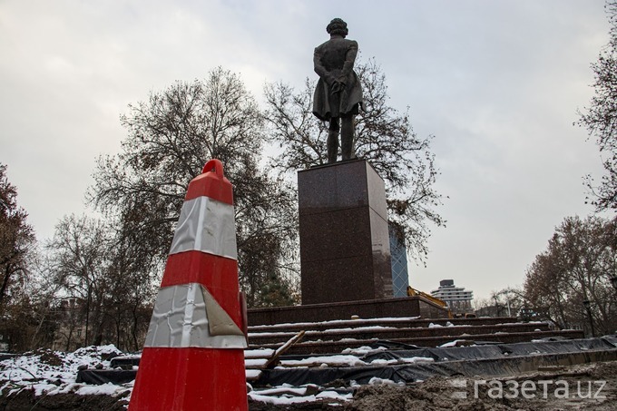 Фоторепортаж: Тошкентдаги Пушкин хиёбонининг реконструкцияси қандай кетяпти ва қачон якунланади?